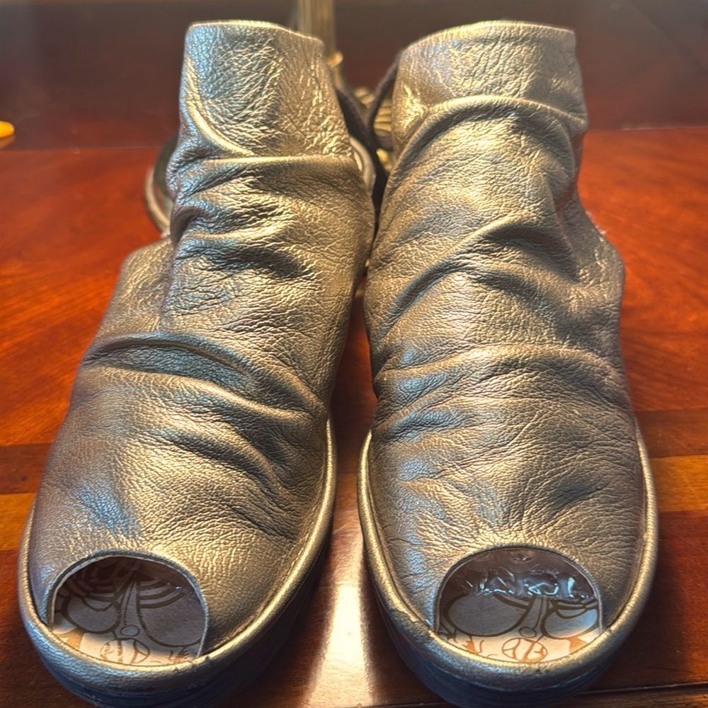 Fly London Gold Tone Wedge Open Toe Tie back